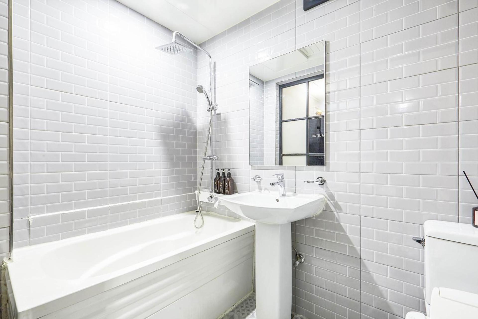 Avenue Hotel Yongin Esterno foto